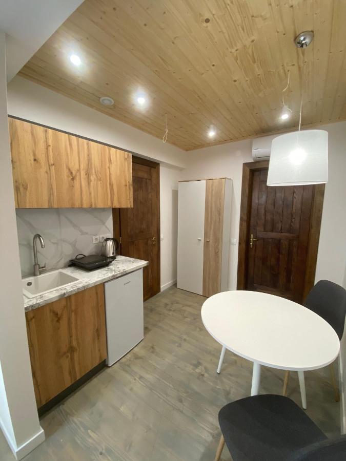 Apartment сучасна в центрі львова на вулиці лесі українки 19 Lemberg