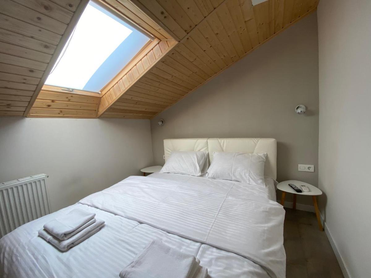 сучасна в центрі львова на вулиці лесі українки 19 Apartment Lemberg
